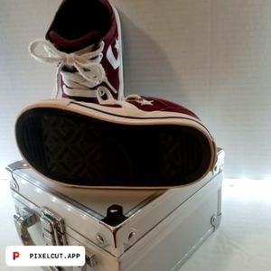 Infant size 7 converse sneakers